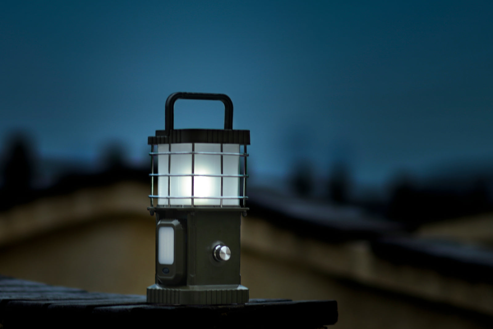 Quad Lamp