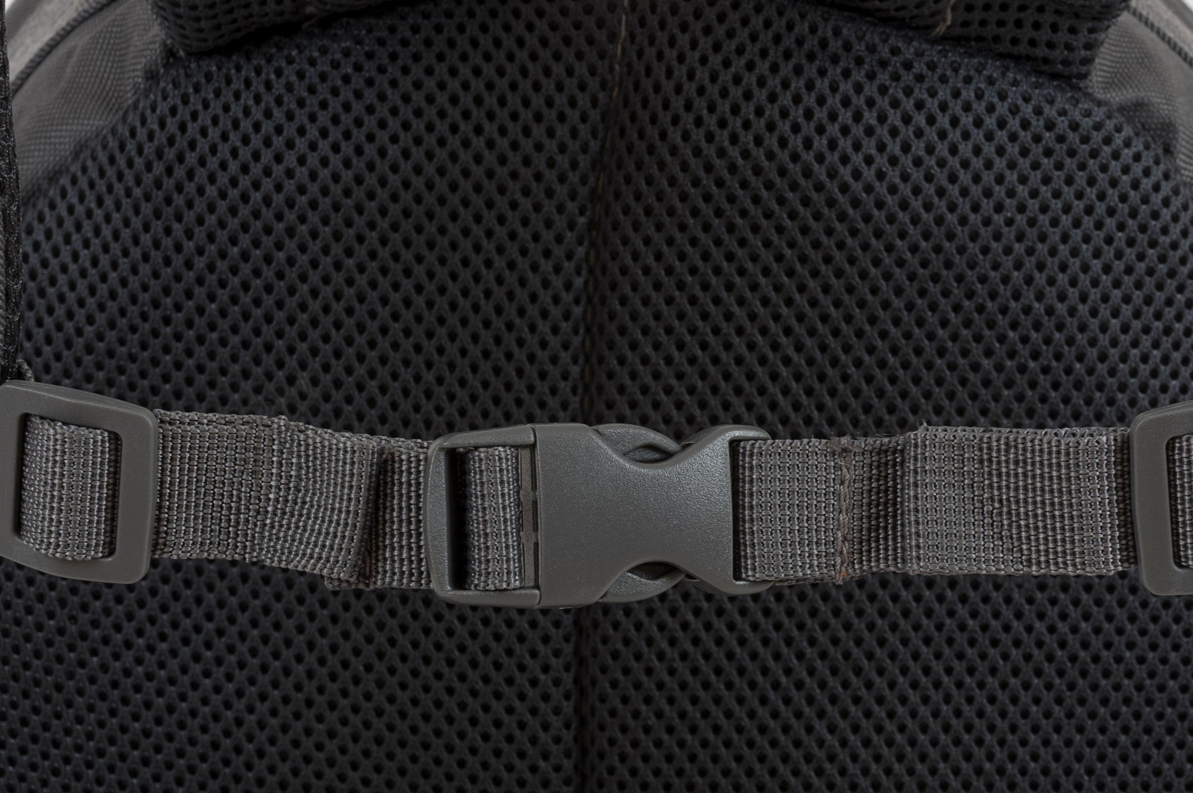 Recon 40l