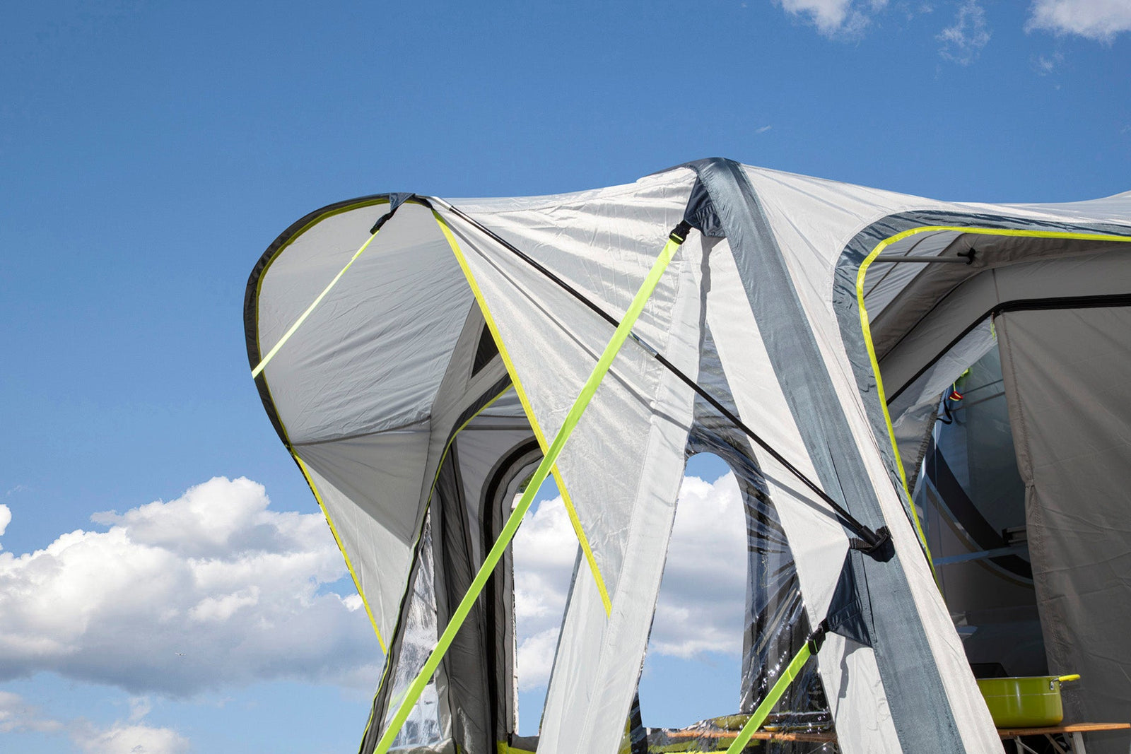 Brunner - Hogar HC - 390x250xH235 cm - Vorzelte