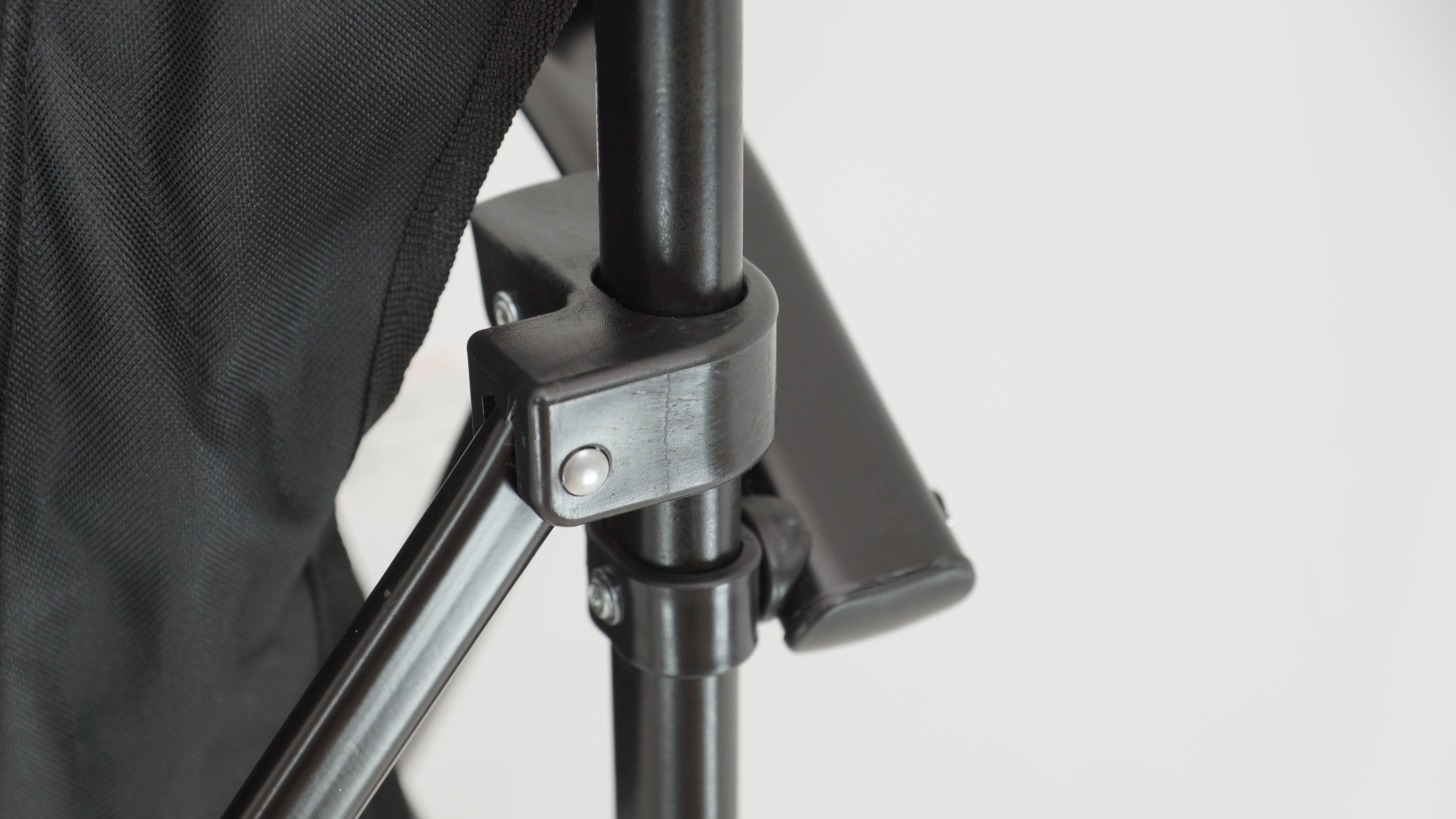 Brunner - Raptor 3D - 51x44xH48/90 cm - Camping Stühle