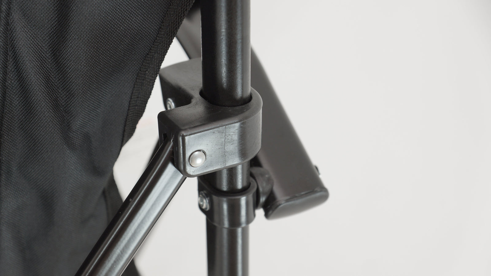 Brunner - Raptor 3D - 51x44xH48/90 cm - Camping Stühle