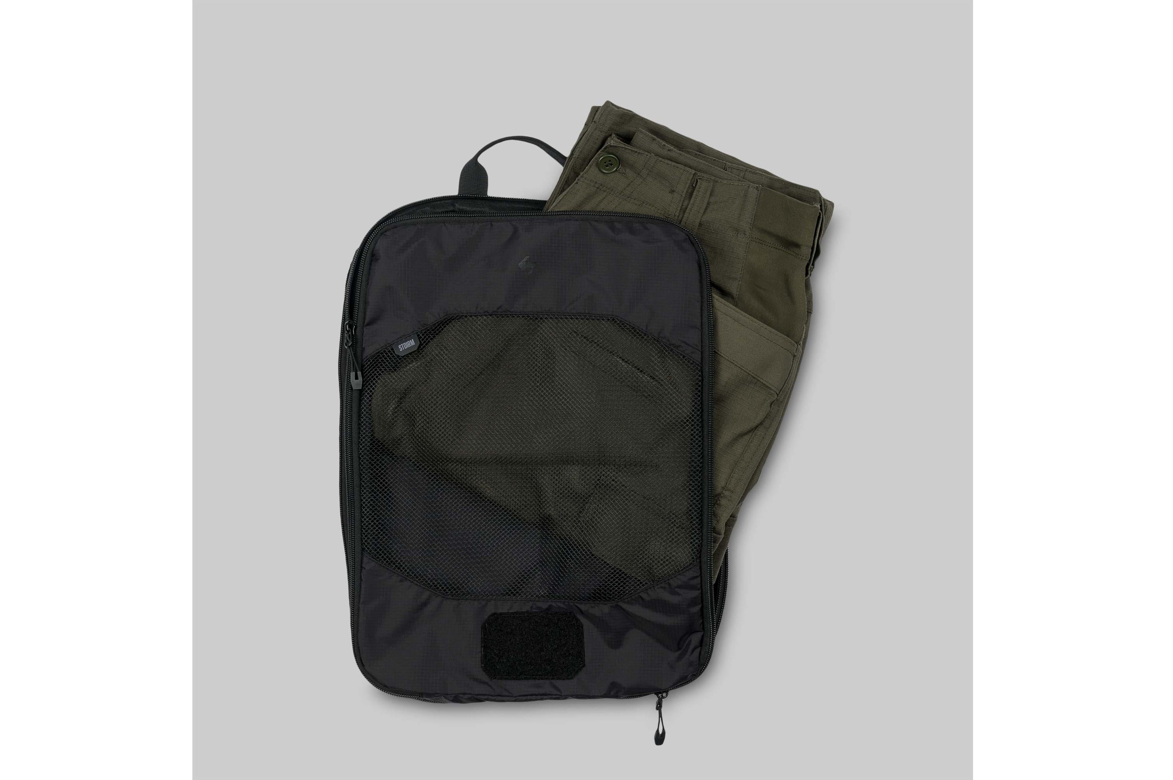 Stoirm - Travel Cube with Laundry Bag - 30x40x2 cm - Bags