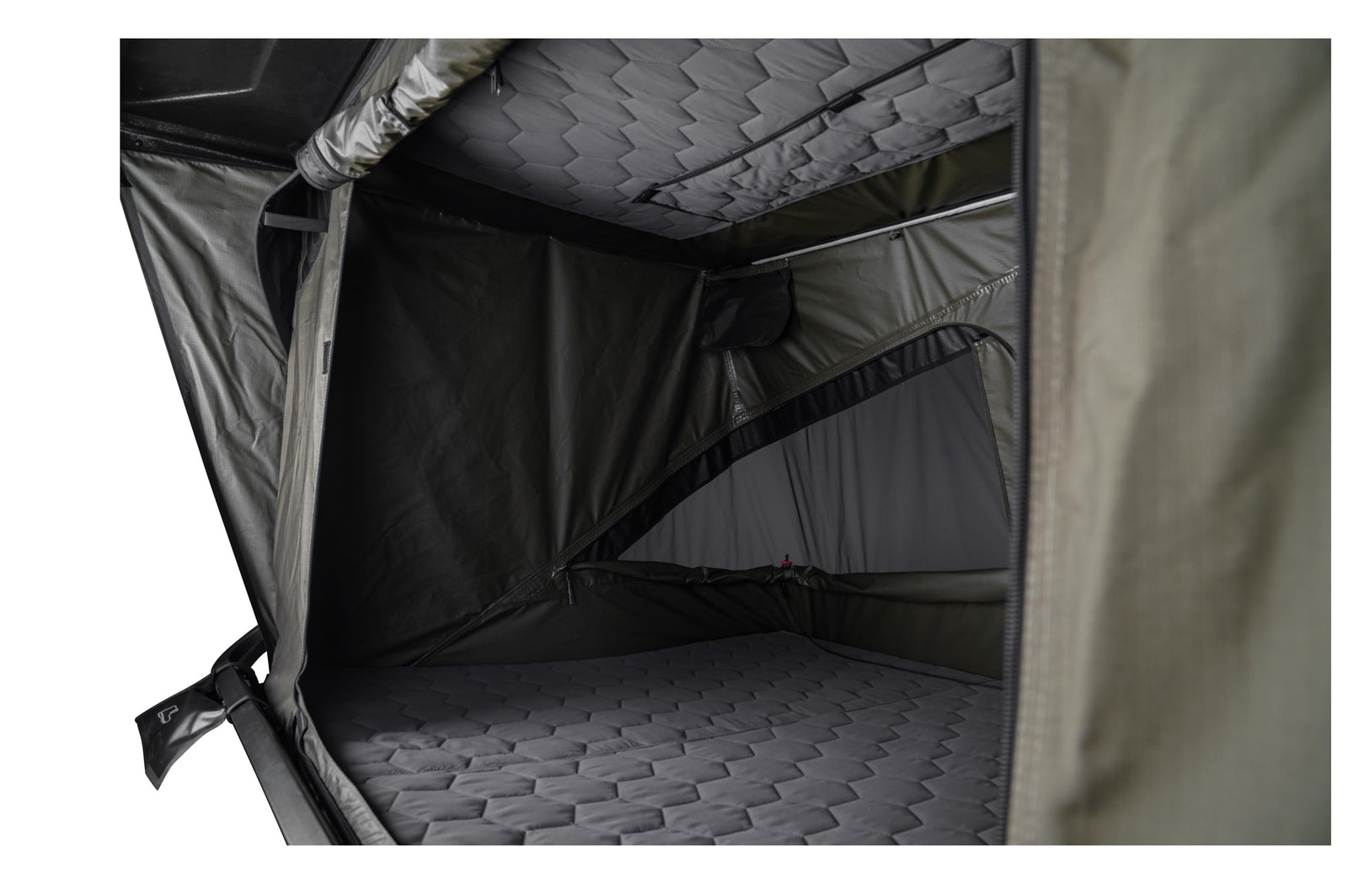 Wild Land - Adventure Cruiser Pro 140 - 210x140x93 cm - Dachzelte