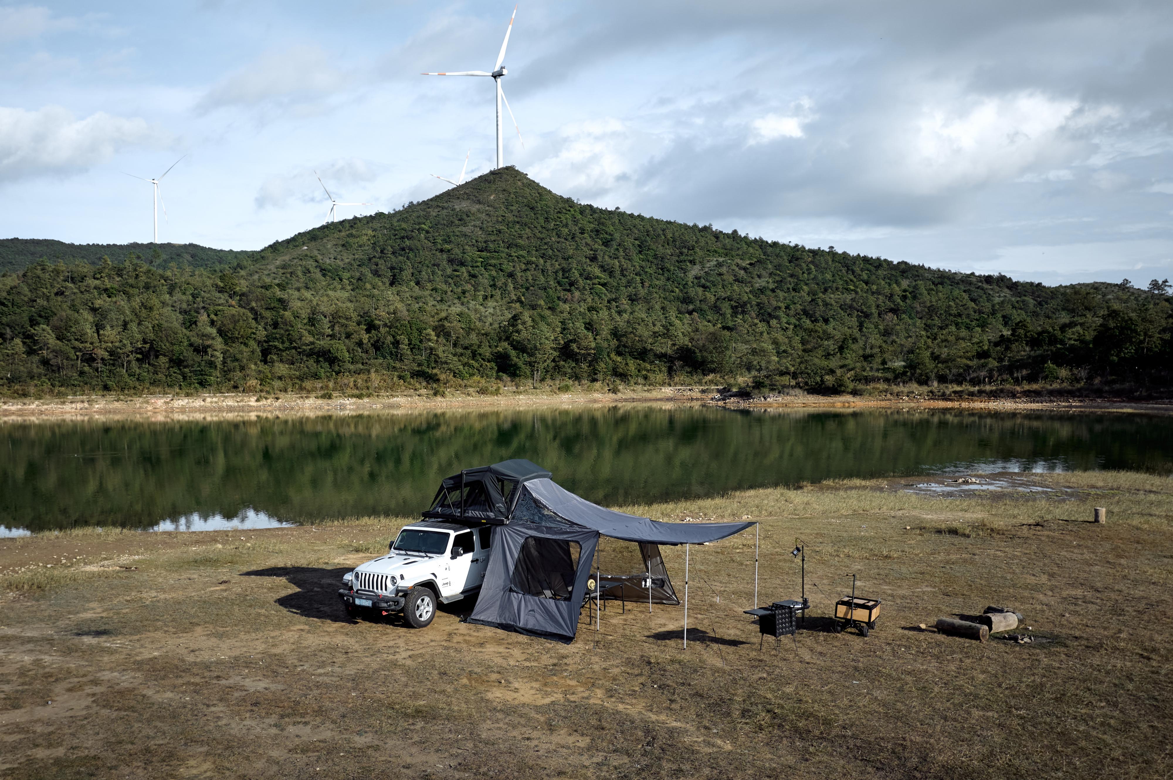 Wild Land - Annex Summit Explorer 180 - 220x140x98 cm - Vorzelte