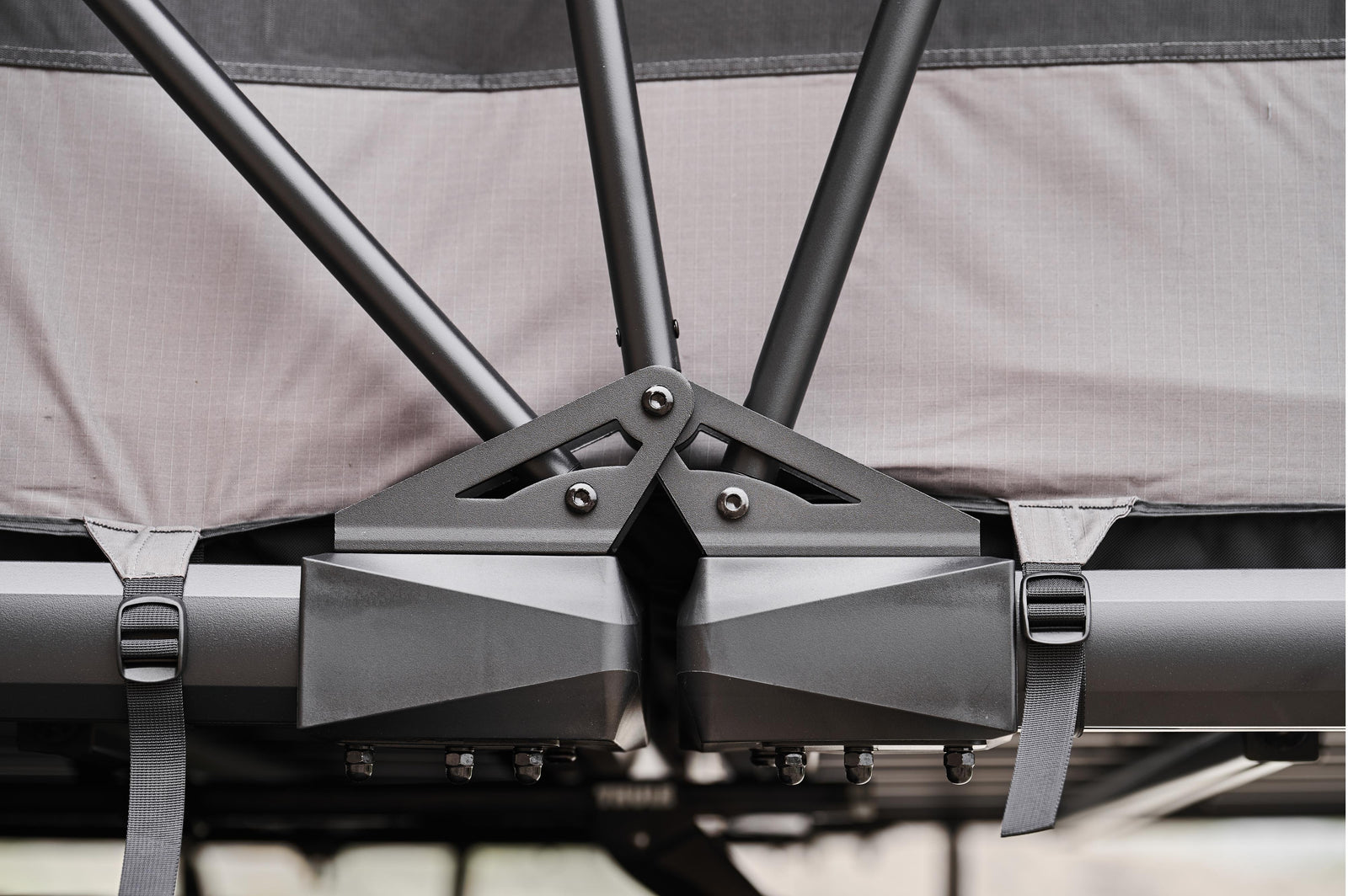 Wild Land - Wild Cruiser Pro 250 - 200x250x110 cm - Dachzelte