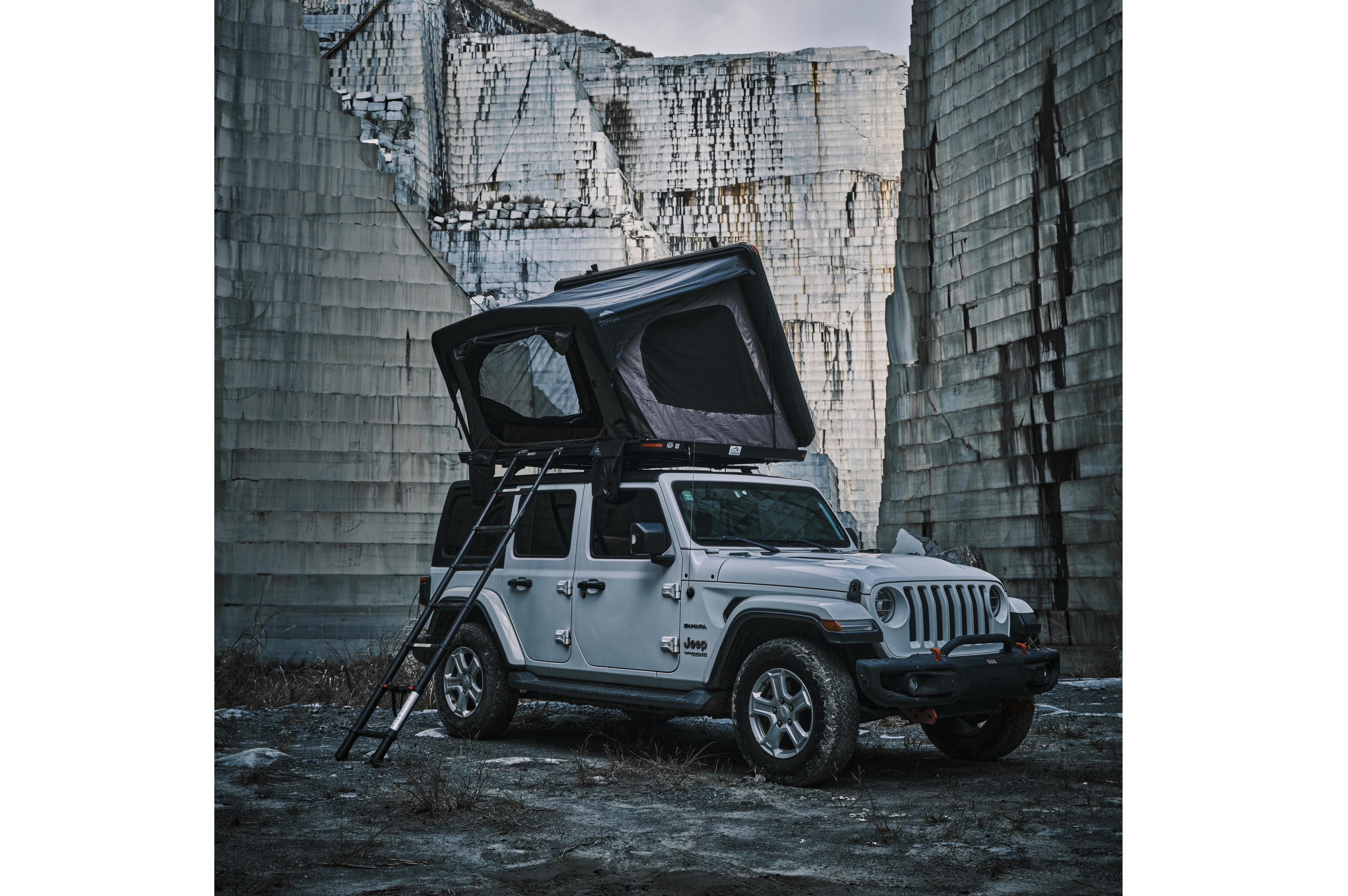 Wild Land - Desert Cruiser 140 - 205x140x123 cm - Dachzelte