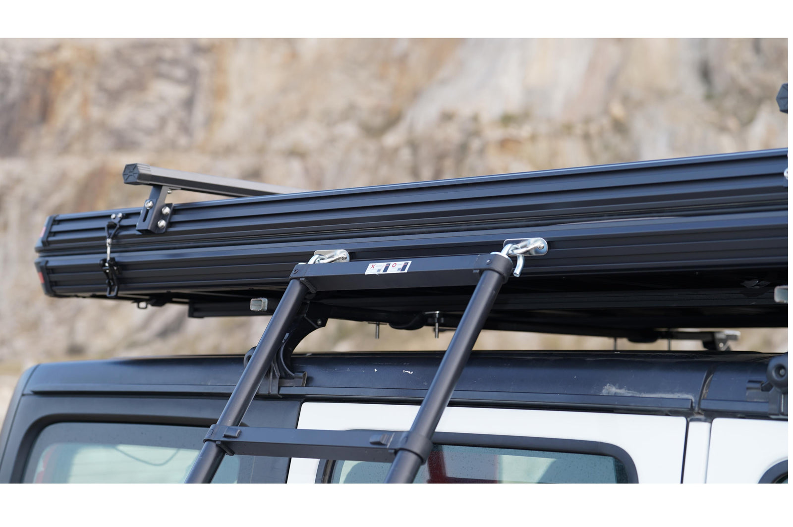 Wild Land - Desert Cruiser 140 - 205x140x123 cm - Dachzelte