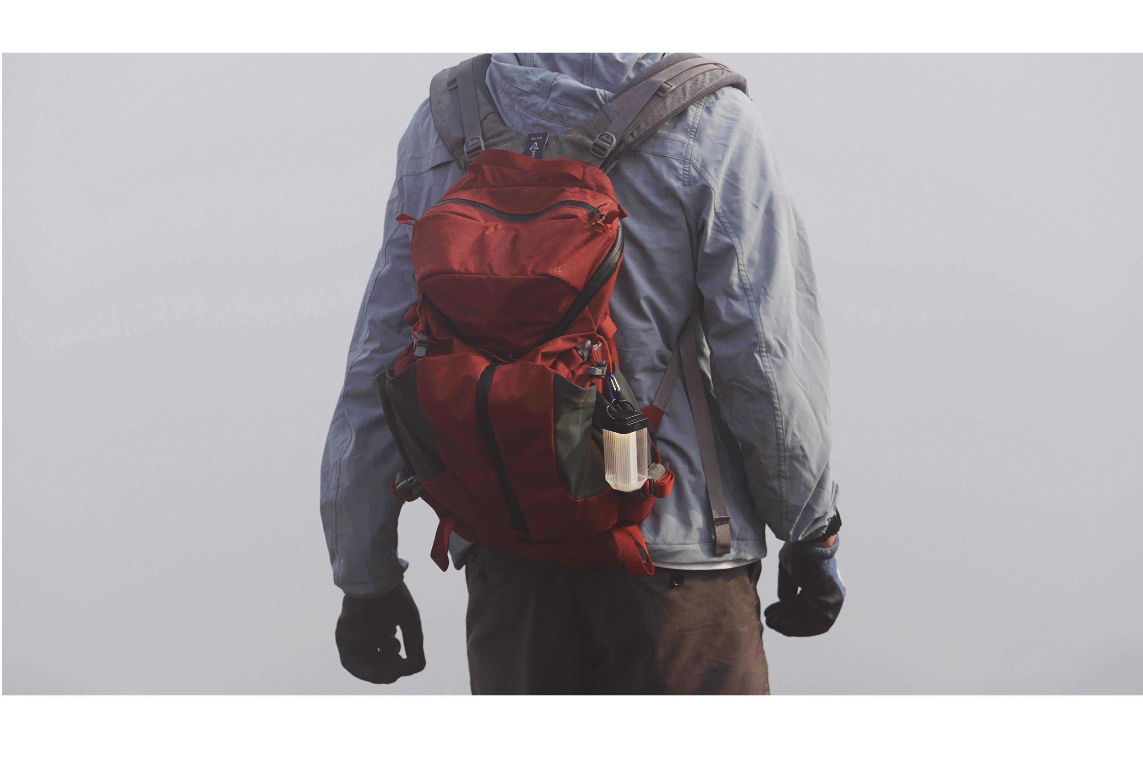 Wild Land - Mini Light with Tripod - 4.5x4.5x10 cm - TopDeals