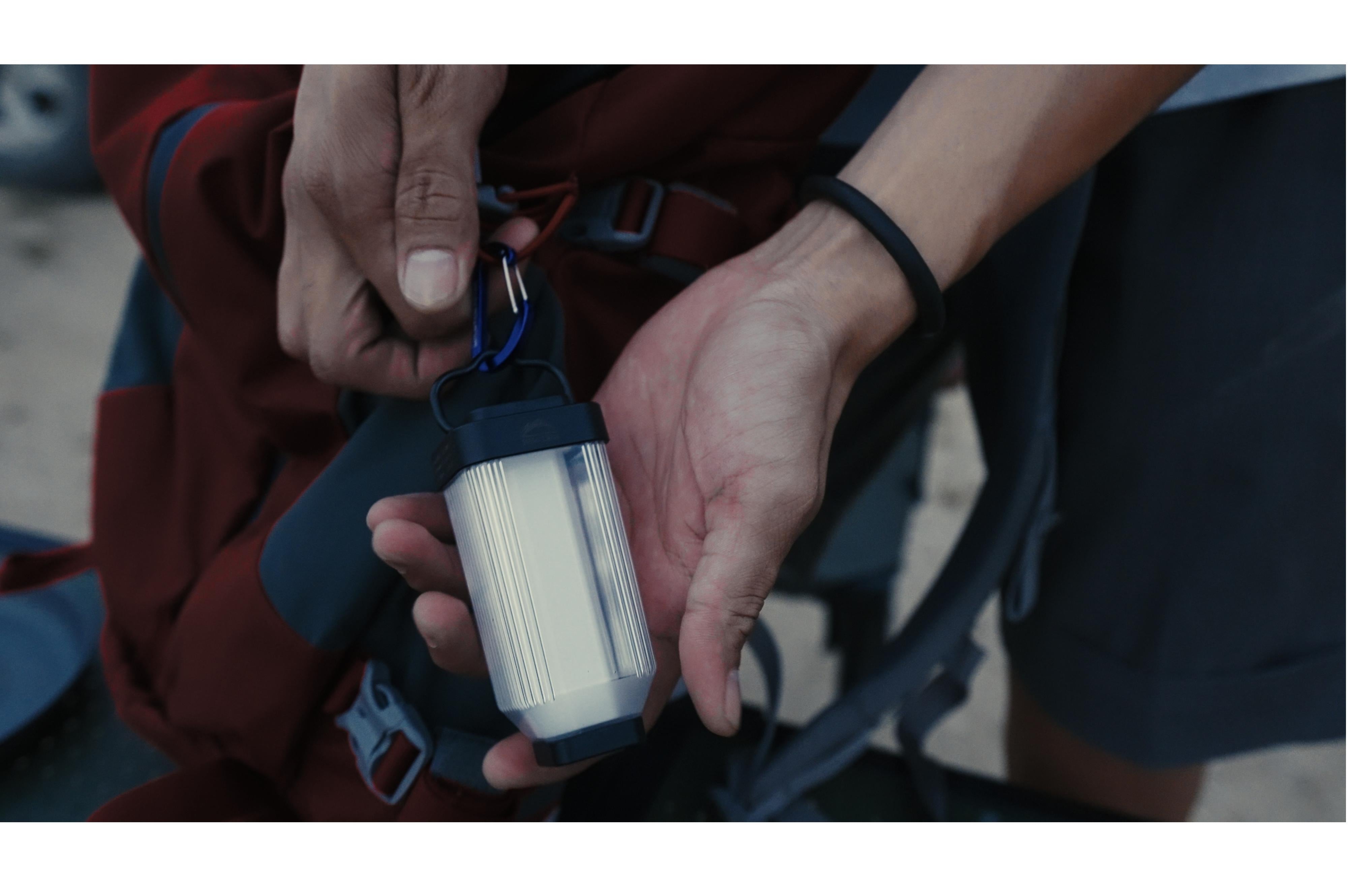 Wild Land - Mini Light with Tripod - 4.5x4.5x10 cm - TopDeals