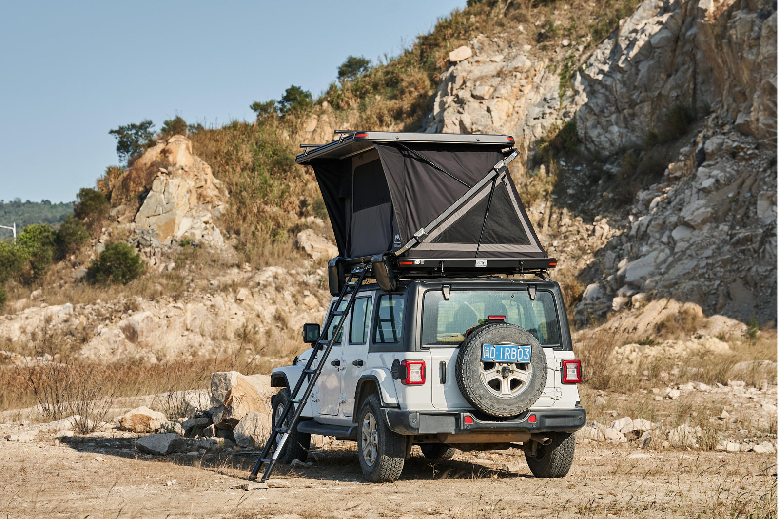 Wild Land - Rock Cruiser 140 Pro (Showroom) - 200x140x100 cm - Dachzelte