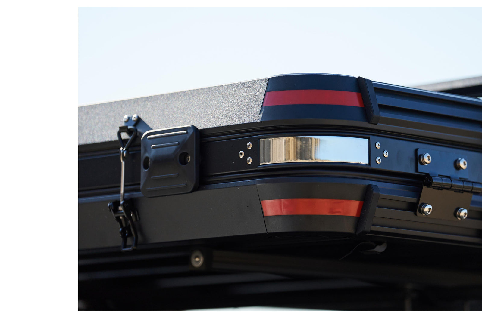 Wild Land - Rock Cruiser 140 Pro (Showroom) - 200x140x100 cm - Dachzelte