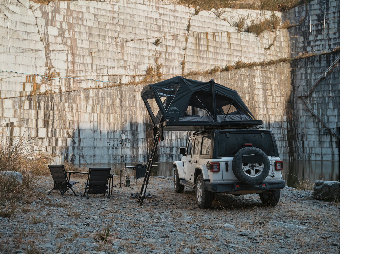 Wild Land - Summit Explorer 180 - 210x183x103 cm - Dachzelte