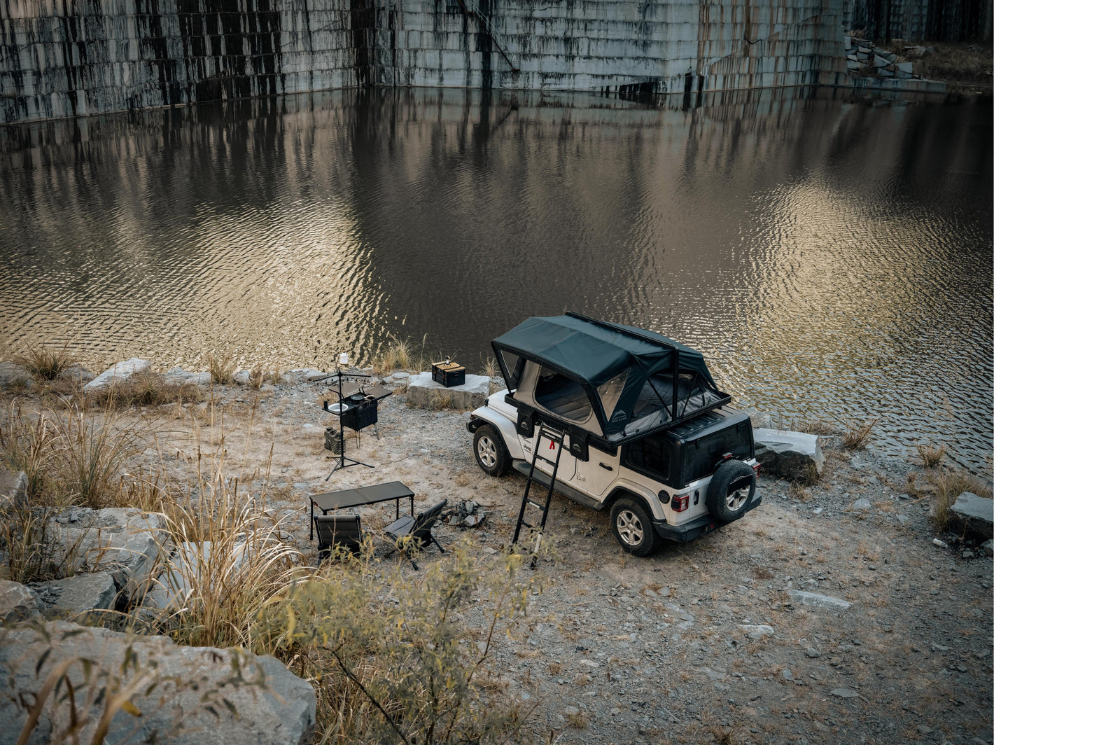 Wild Land - Summit Explorer 180 - 210x183x103 cm - Dachzelte